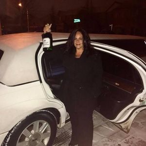 Meet your Posher, Angela